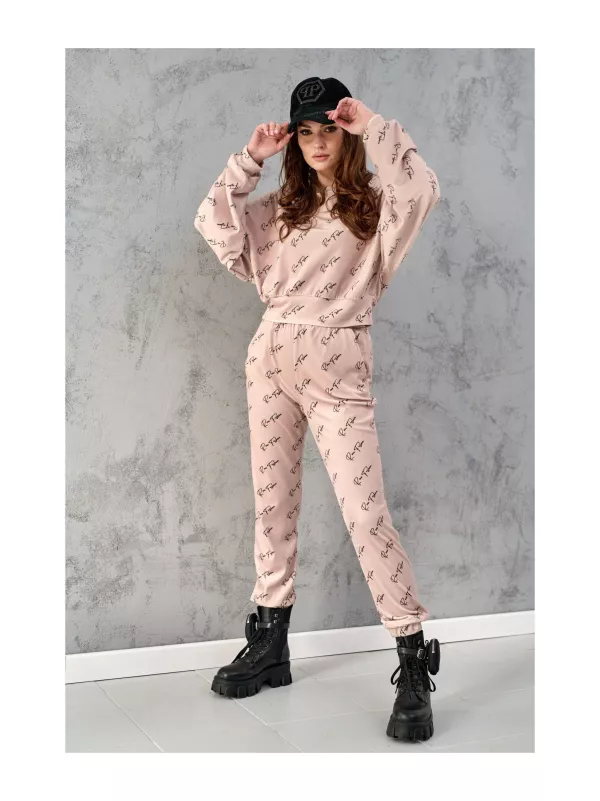 Welurowy dres damski z napisami