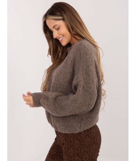 Sweter-MI-SW-1909.68-ciemny bezowy